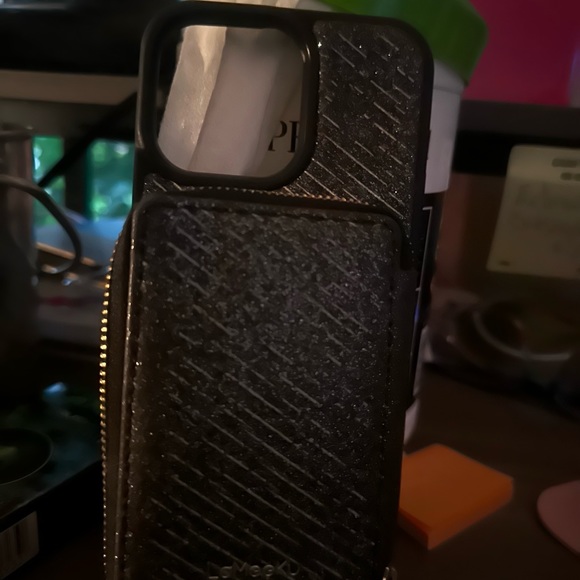 Various iPhone 14 promax cases - Picture 8 of 10